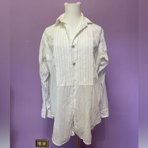 Saks Fifth Avenue White Guayabera